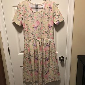 LulaRoe Amelia